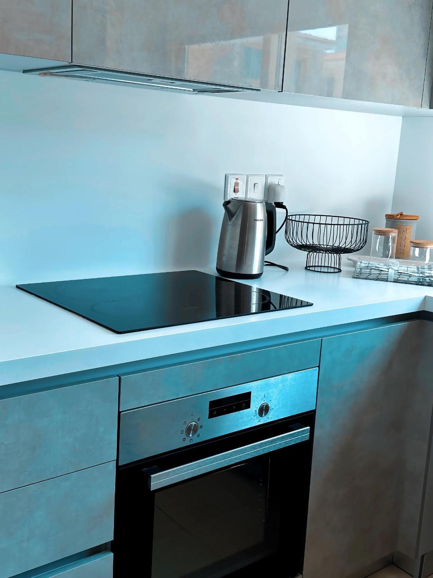 Elysia Park Ameliya 202 Apartment Пафос Екстериор снимка