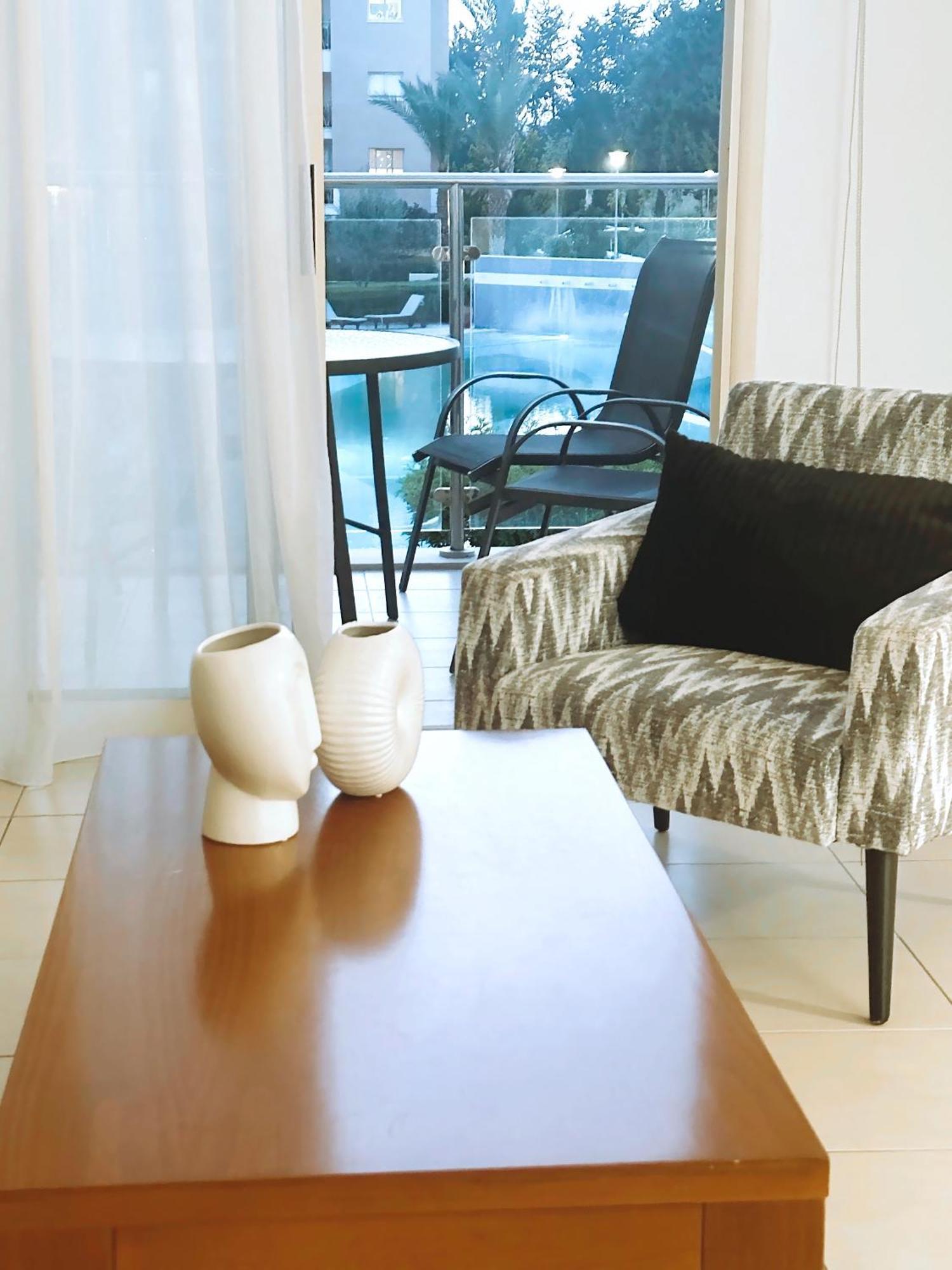 Elysia Park Ameliya 202 Apartment Пафос Екстериор снимка